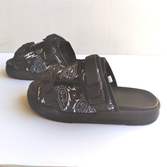 🆕️Seichi Yoroi Luxury Street Slide Sandals Paisley BlackWhite Men's 10- Ru… - Picture 2 of 11